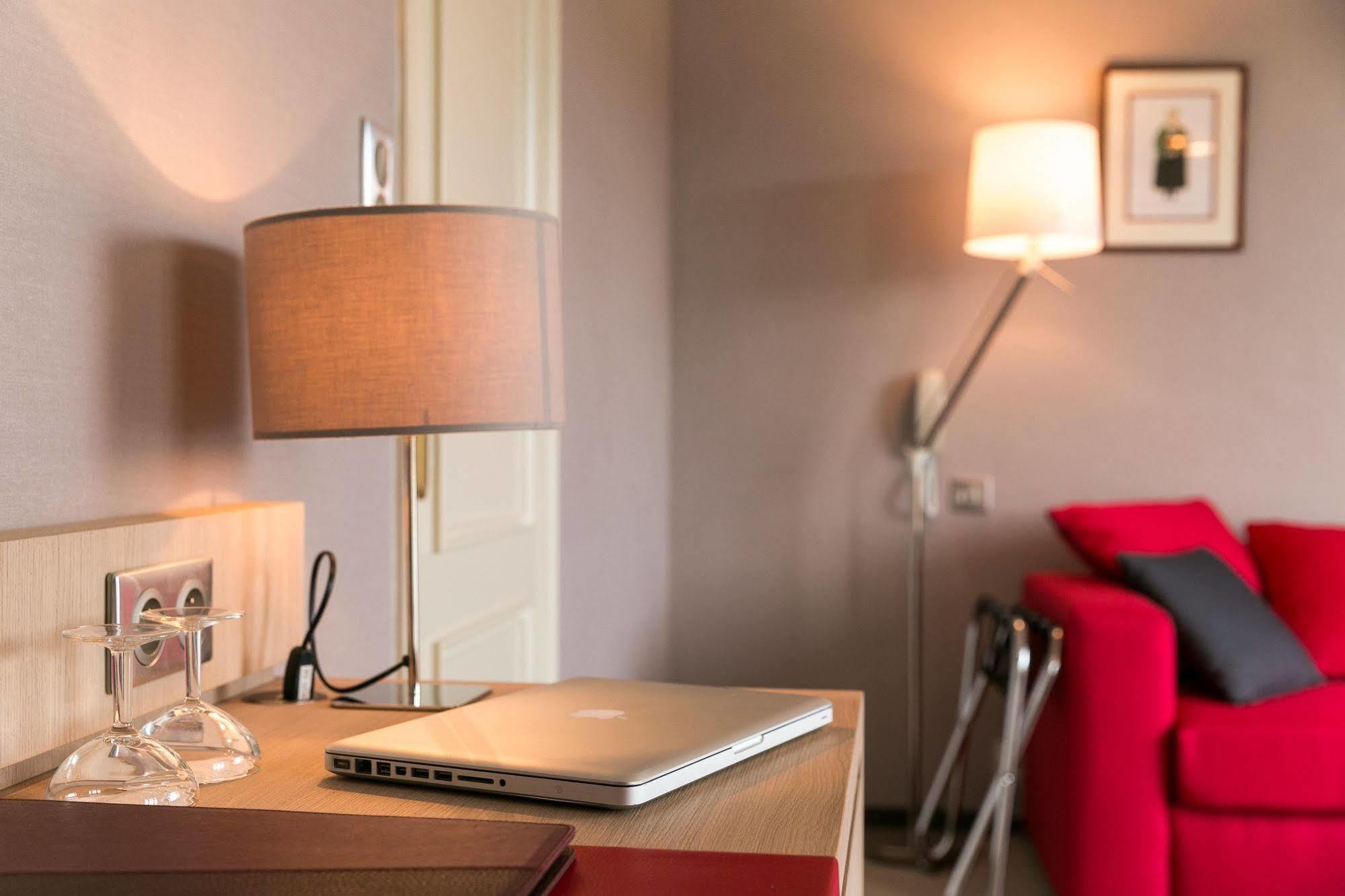 Le Goyen Hotell Audierne Exteriör bild